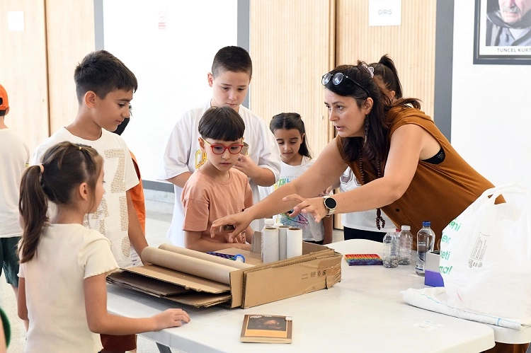 Bursa Osmangazi’de yaz tatiline renk katan etkinlik