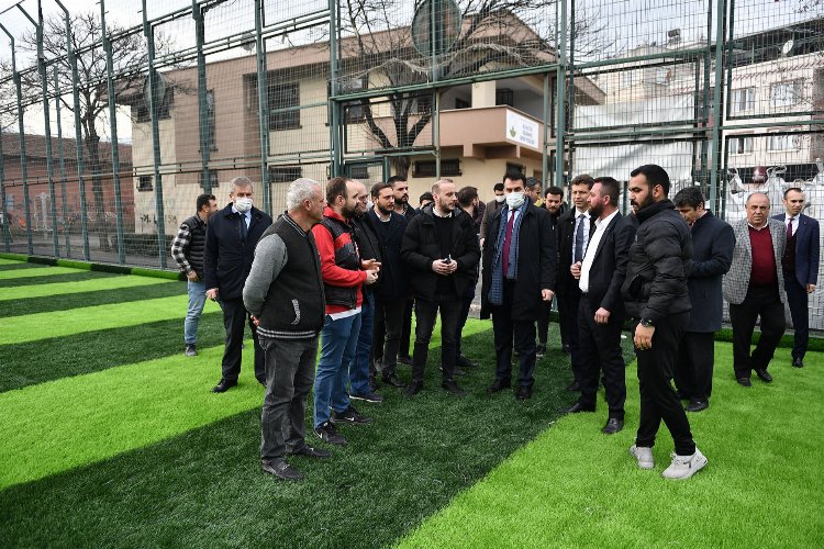 Bursa Osmangazi'den Gülbahçespor'a saha desteği