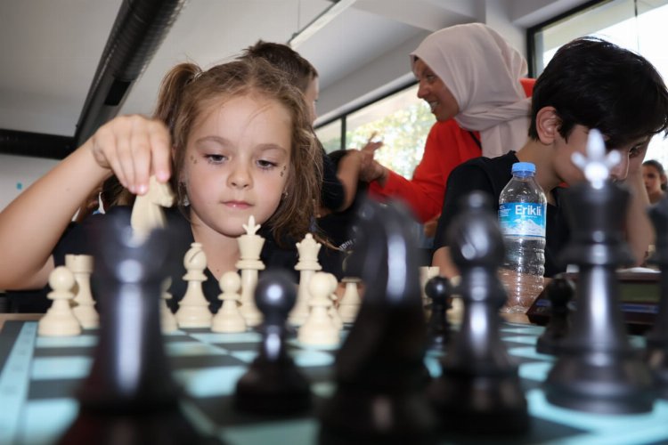 Bursa Yıldırım'da çocuklar hem eğlendi, hem öğrendi
