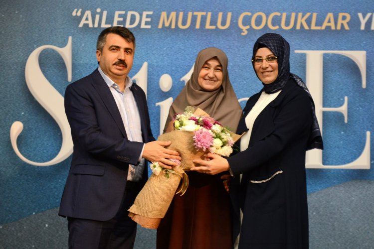 Bursa Yıldırım'da Saliha Erdim'den altın öğütler