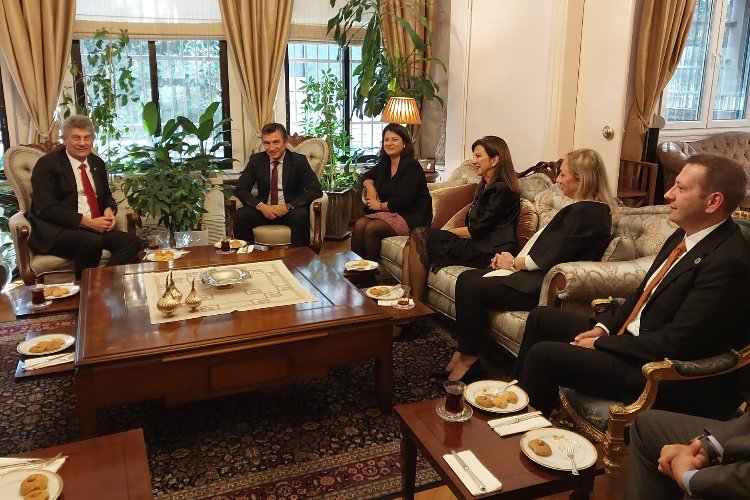 BUSİAD Cumhuriyeti Selanik'te kutladı
