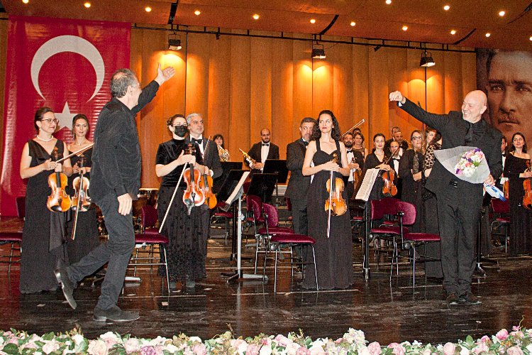 BUSİAD'dan Atatürk'e Beethoven’lı anma