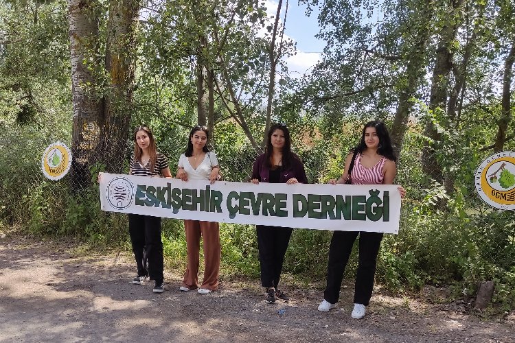 Çevre aktivistlerinden Eskişehir Orman Fidanlığı'na inceleme