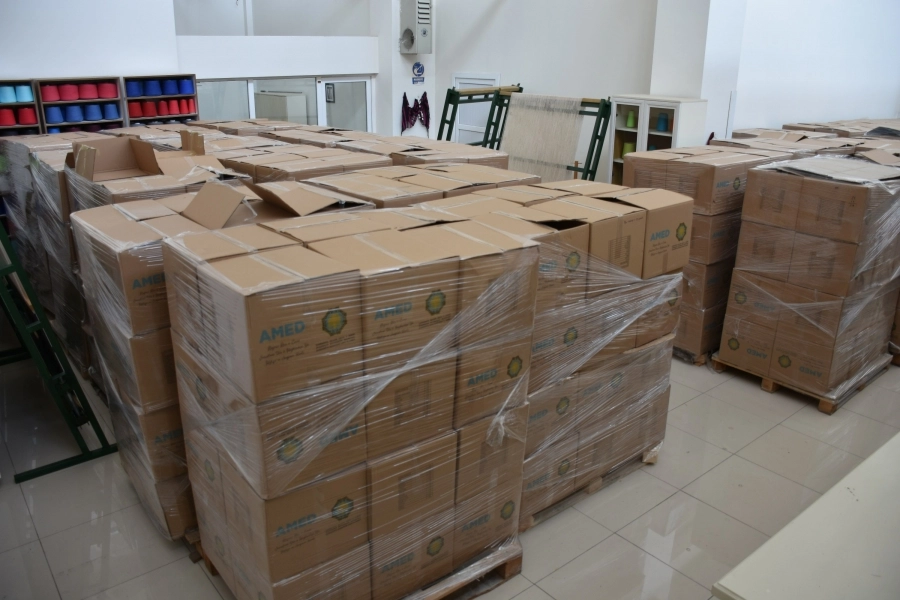 Diyarbakır'da 600 aileye gıda kolisi dağıtıldı