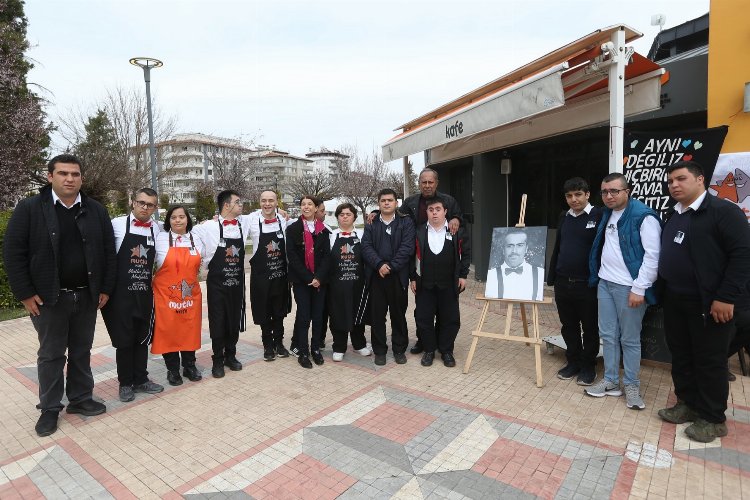 Down sendromlu Caner Gaziantep'de anıldı