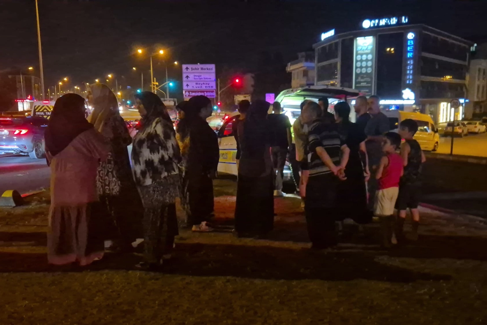 Düzce’de 3 araçlı zincirleme trafik kazası: 1 kişi yaralandı