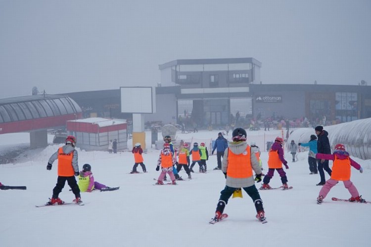 Erciyes Kayak Okulu'nda eğitimler tam gaz