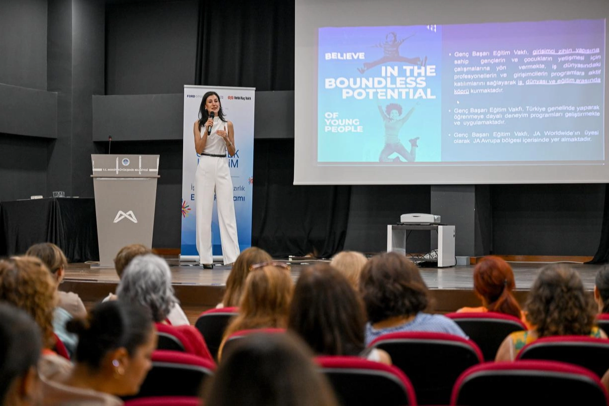 “Gelecek Hayalim” projesi kadınlara güç katacak