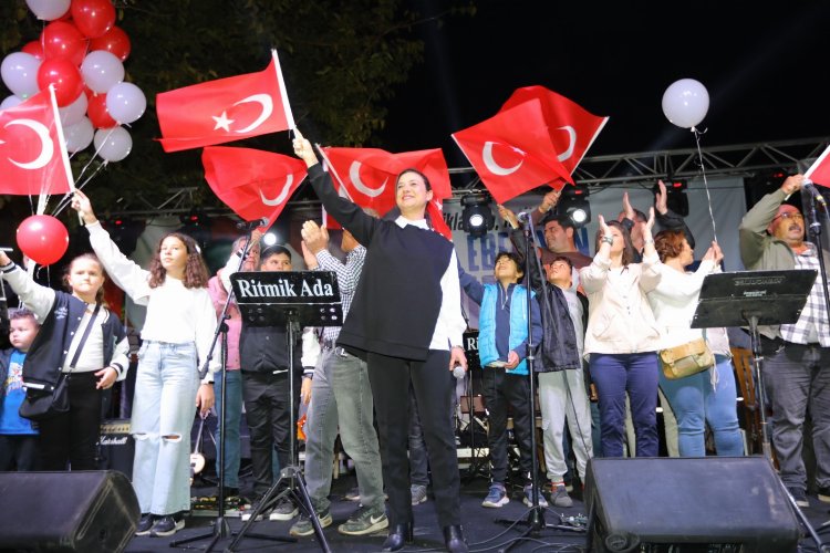 İzmir Efes Selçuk'ta 99. yıl coşkusu