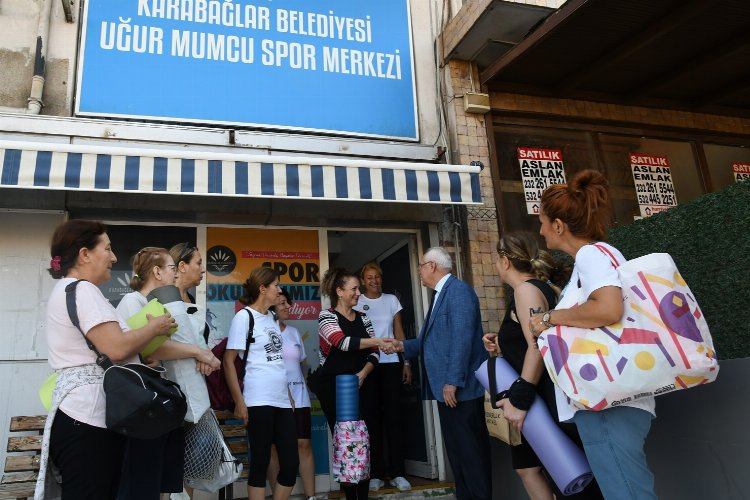 İzmir Karabağlar'da kadınlardan spor kurslarına yoğun ilgi