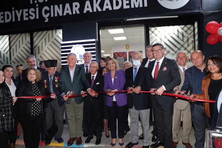 İzmit Çınar Akademi'ye resmi açılış