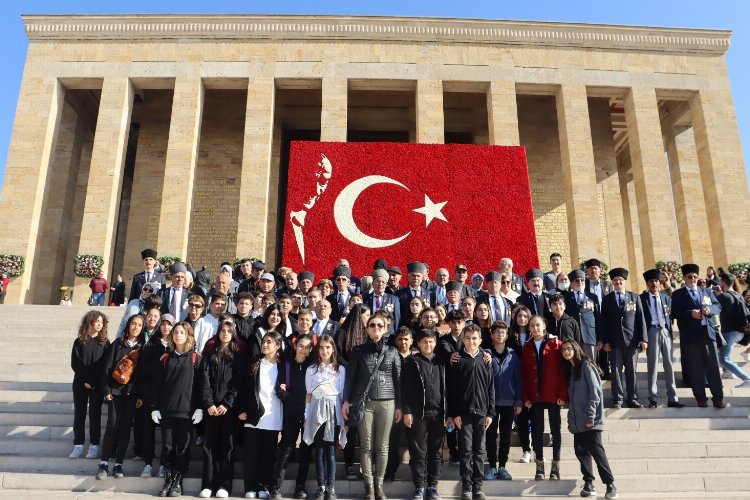 İzmit'in kahraman gazileri Anıtkabir'de