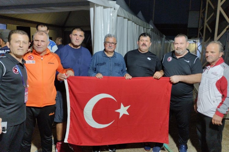 Kağıtsporlu Ali İmamoğlu dünya ikincisi