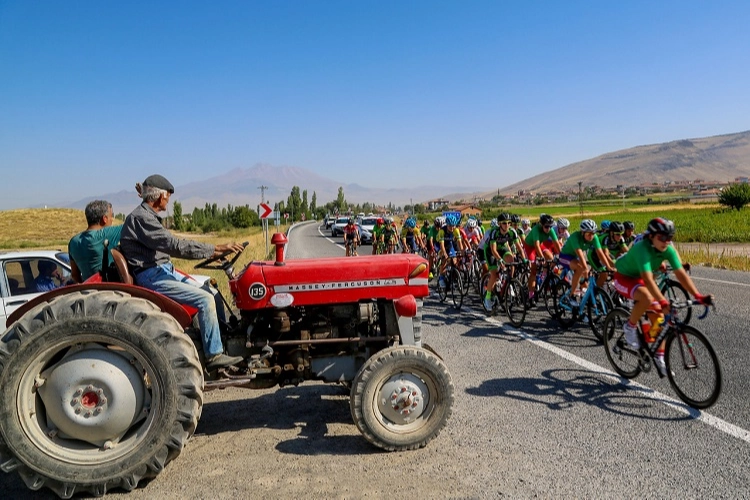 Kayseri Büyükşehir spor turizmini zirveye taşıyor