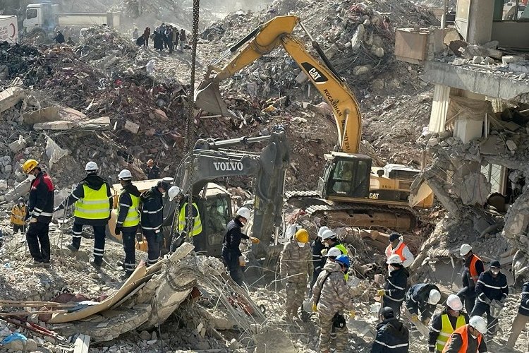 Kayseri Kocasinan'dan afetzedelere yardım atağı