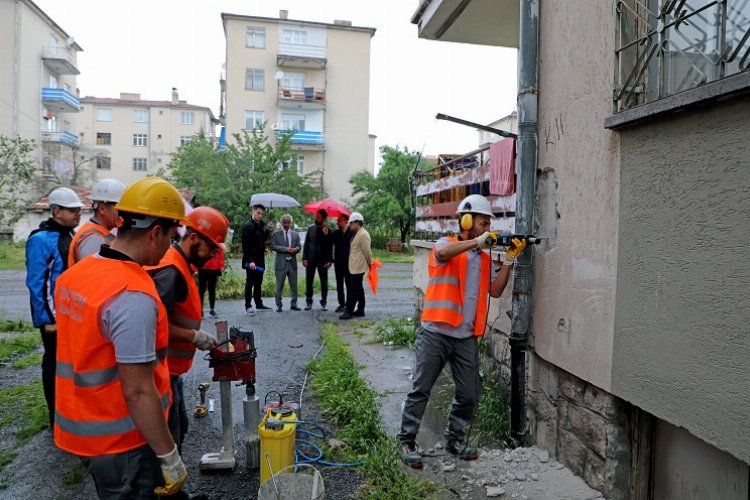 Kayseri Talas'ta karot mesaisi