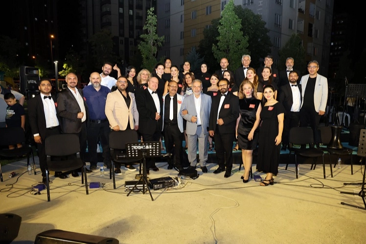 Kayseri Talas'ta zafer coşkusu sanat müziğiyle zirvede