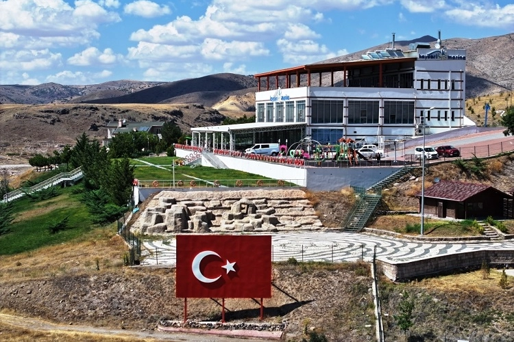 Kayseri'ye sahil keyfi Kuşçu'yla geldi