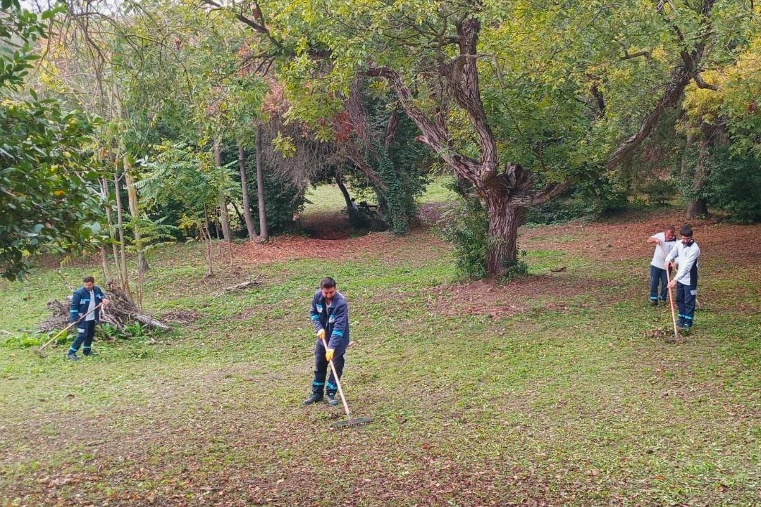 Kocaeli Darıca Millet Bahçesi’nde temizlik seferberliği