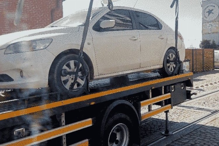 Kocaeli'de 5 ayda bin 500 araç hatalı parktan çekildi