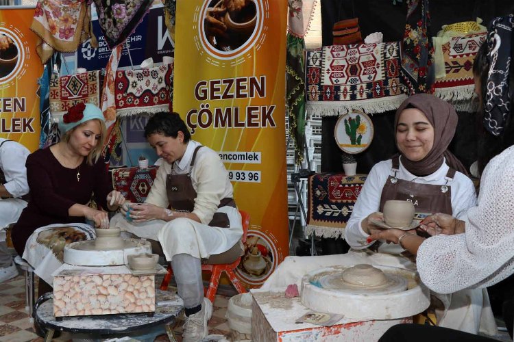 Kocaeli'de kadınlar eğleniyor, çocuklar oynuyor