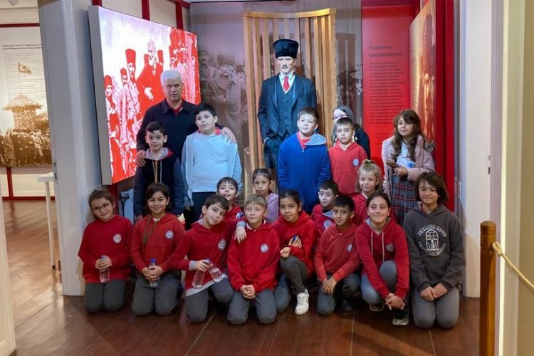 Kocaeli İzmit'te öğrencilerden tarihe yolculuk