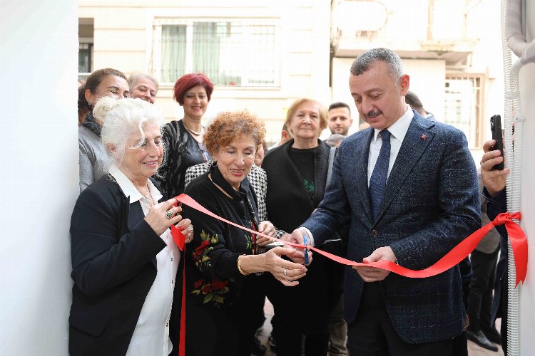 Kocaeli İzmit'te 'Yaşlılar ve Düşkünleri Koruma' yeni yerinde
