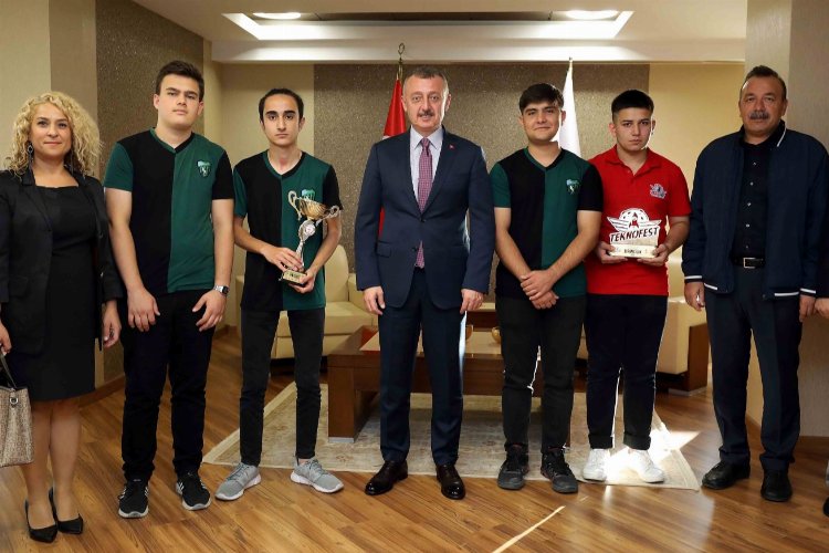 Kocaeli'nin robotik öğrencilerine açık destek