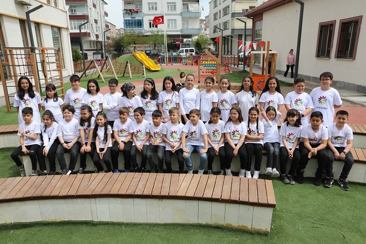 Kocasinan'da 23 Nisan'a özel klip