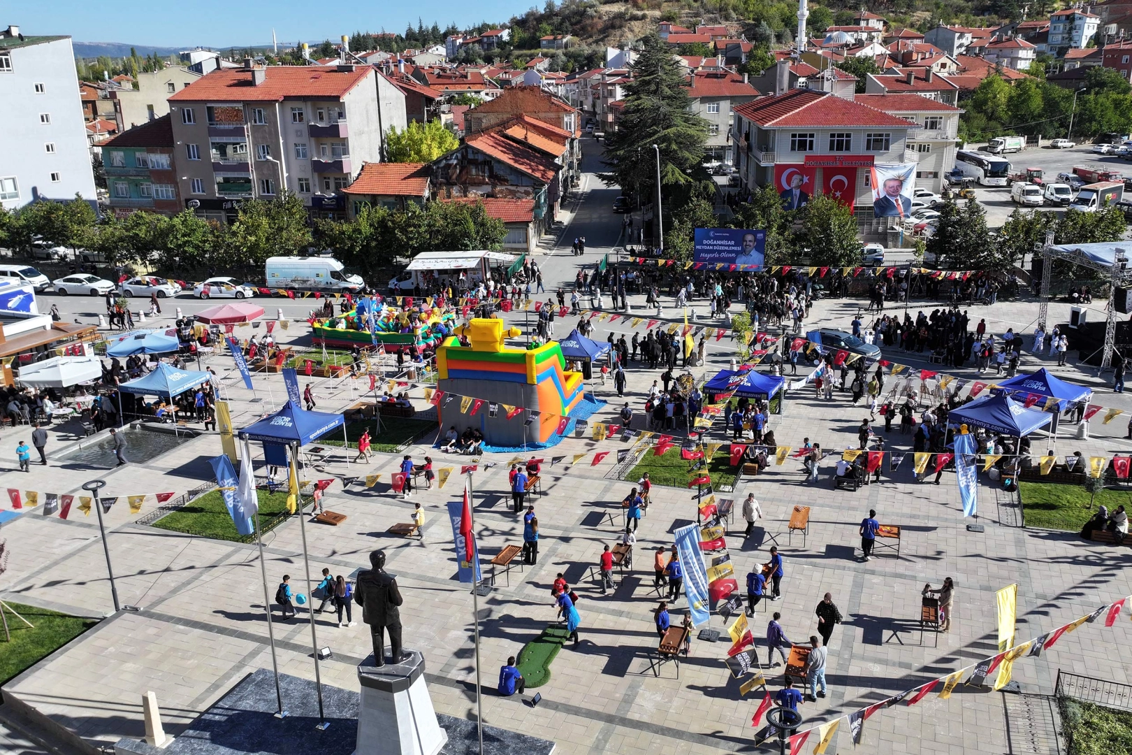 Konya Doğanhisar'a yeni meydan