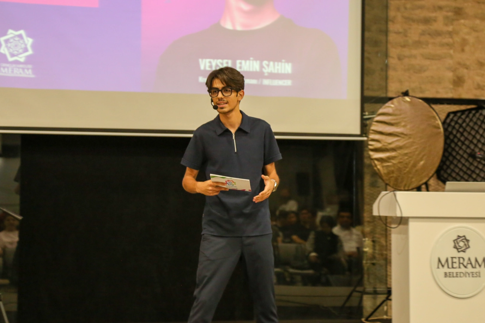 Konya Meram gençliği mobil sinematografi seminerinde buluştu 