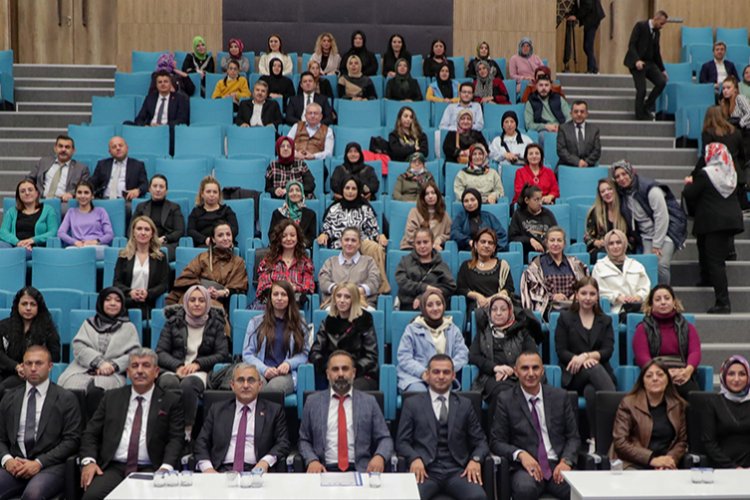 Kütahya'nın üreten kadınları buluştu