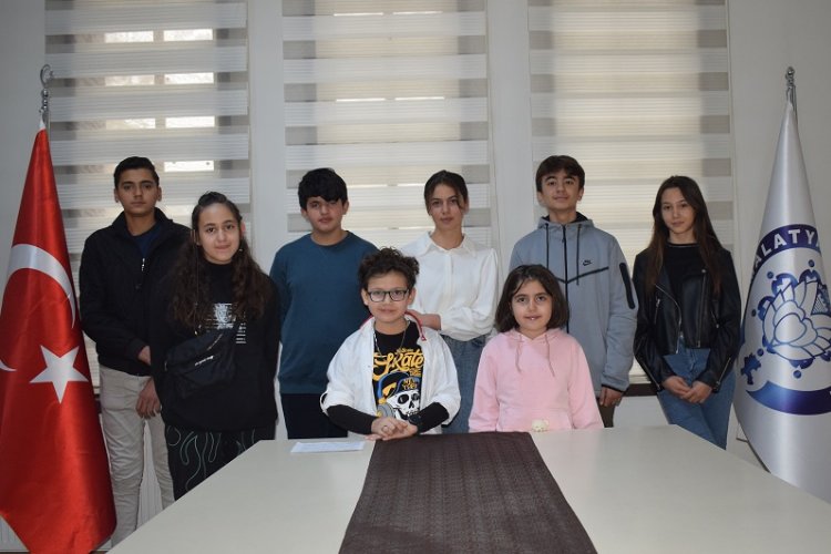 Malatya'da Çocuk Meclisi'nden 'oyuncak' kampanyası