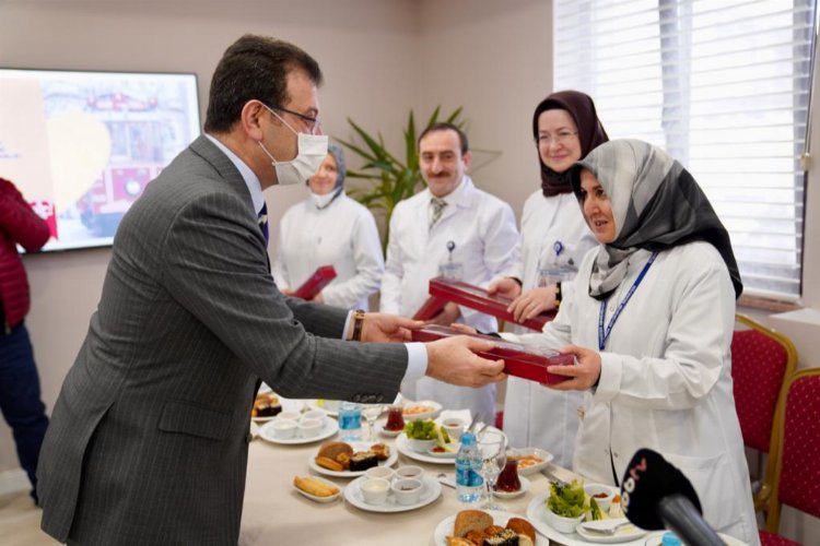 İmamoğlu'ndan 'Doktora Saygı' vurgusu: "Biz yöneticilerden saygı bekliyorlar