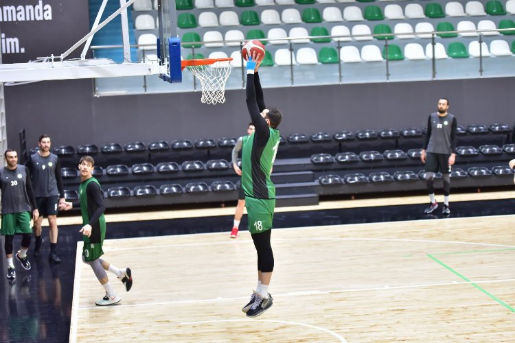 Manisa BBSK Basketbol takımı yuvasına kavuştu