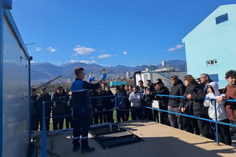 Manisa'da 554 öğrenci Alaşehir AAT’yi gezdi