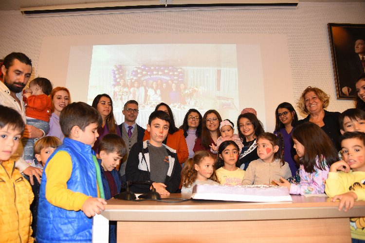 Manisa’da Dünya Prematüre Günü'ne pastalı kutlama
