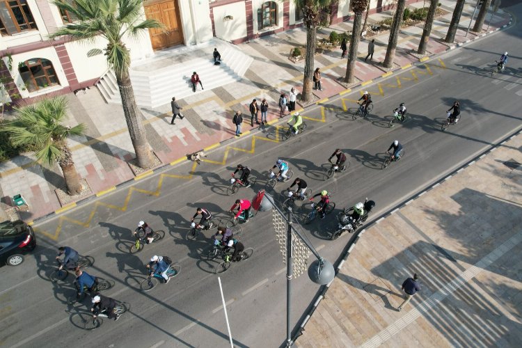 Manisa'da pedallar farkındalığa çevrildi
