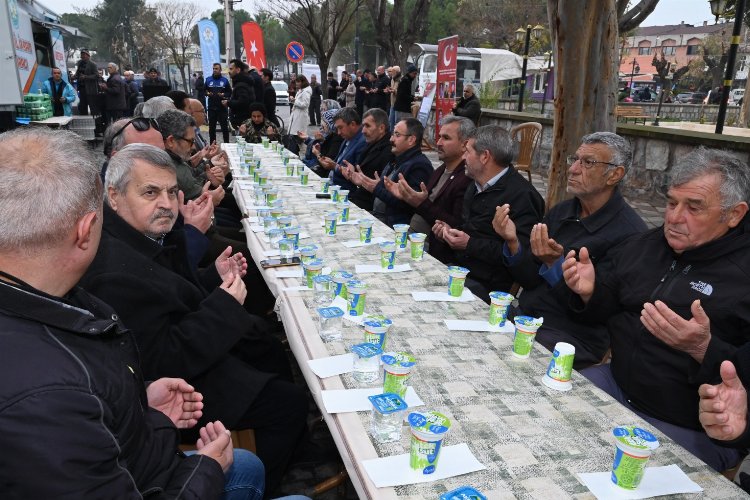 Manisa'da şehit ailelerini duygulandıran program