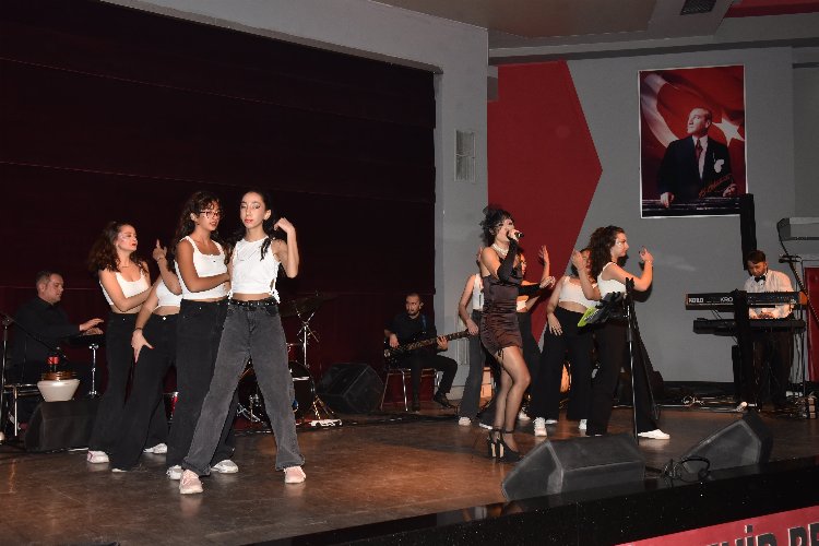 Manisa Pop Orkestrası'dan yeni yıl konseri
