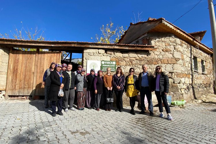 Manisa Soma'da Yırca sakinleri 'şiddete hayır' dedi