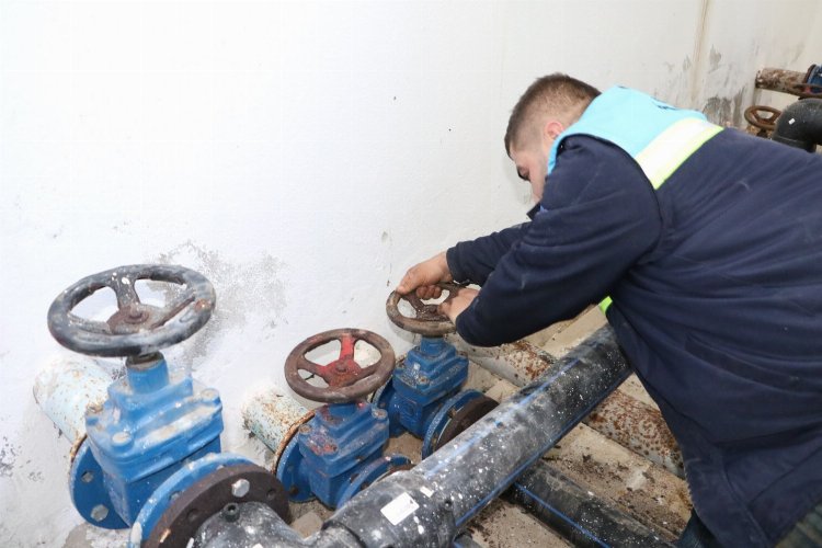 Manisa Yunusemre'de içme suyu deposu temizlik