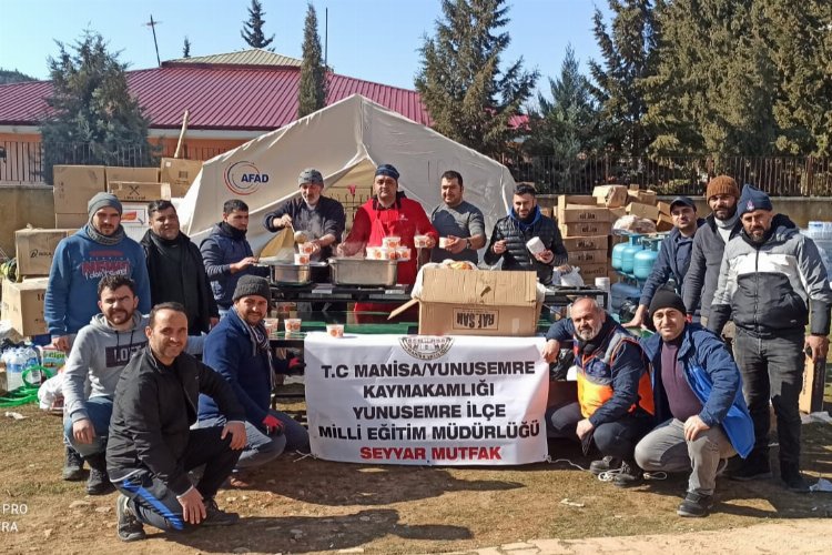 Manisa Yunusemre'de okullar deprem bölgeleri için seferber oldu