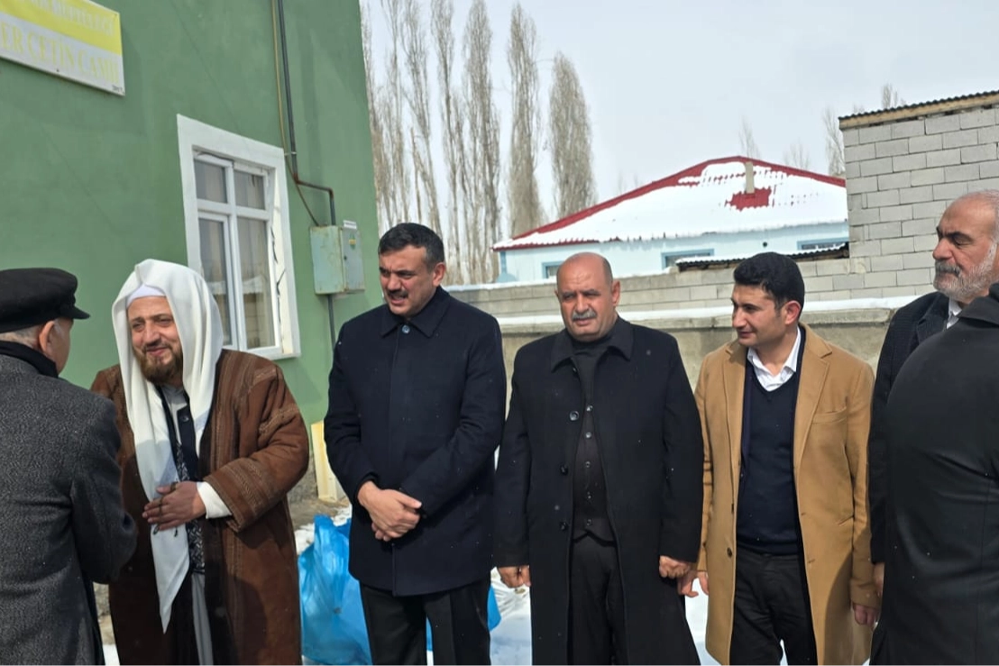 Mardinli kanaat önderleri Ağrı'da iki aileyi barıştırdı