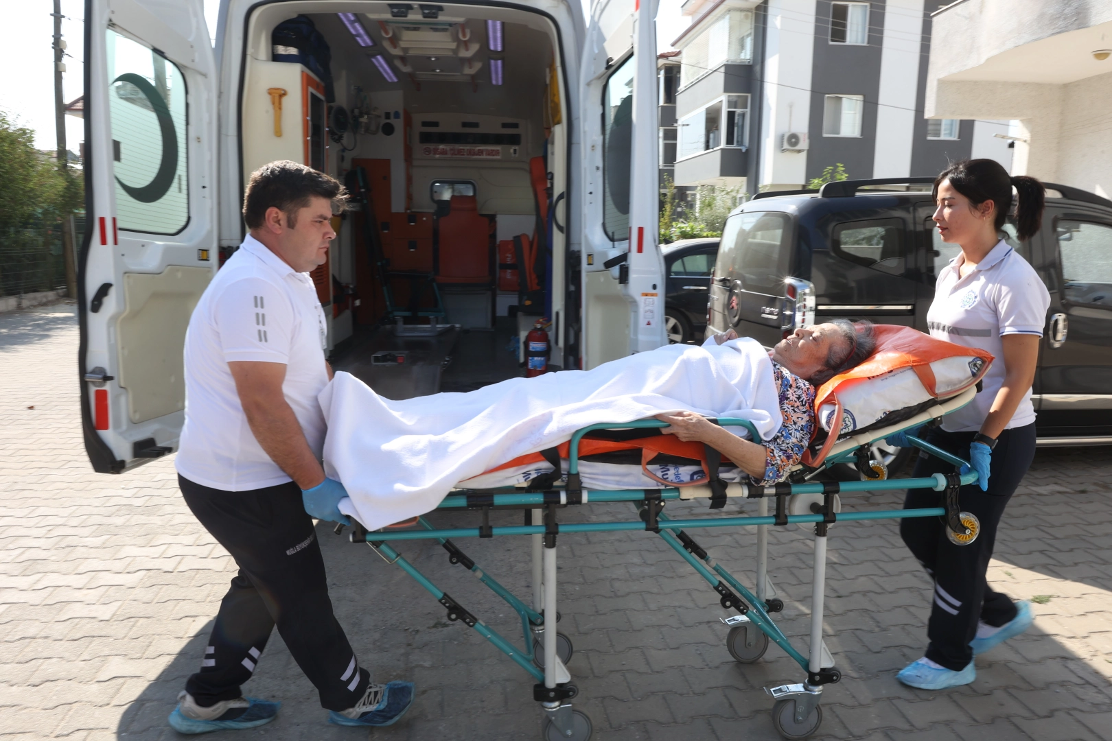 Muğla’da hasta nakil hizmeti hayat kolaylaştırıyor