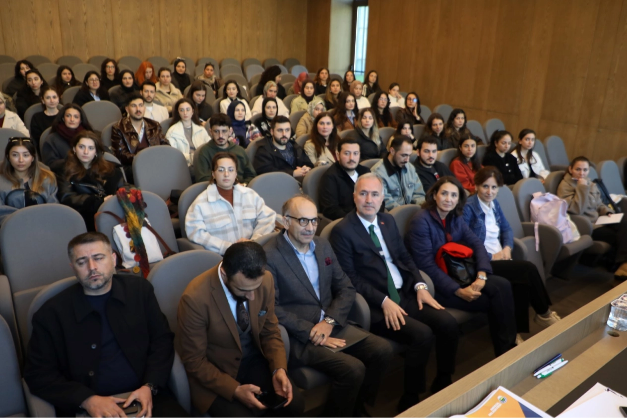 İnegöl Belediyesi YTÜ akademisyen ve öğrencini ağırladı