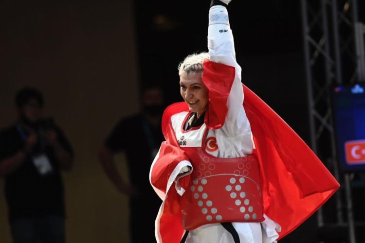 Para Taekwondo'da bir altın madalya daha... Dünya şampiyonuyuz