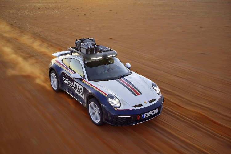 Porsche'den görkemli tanıtım