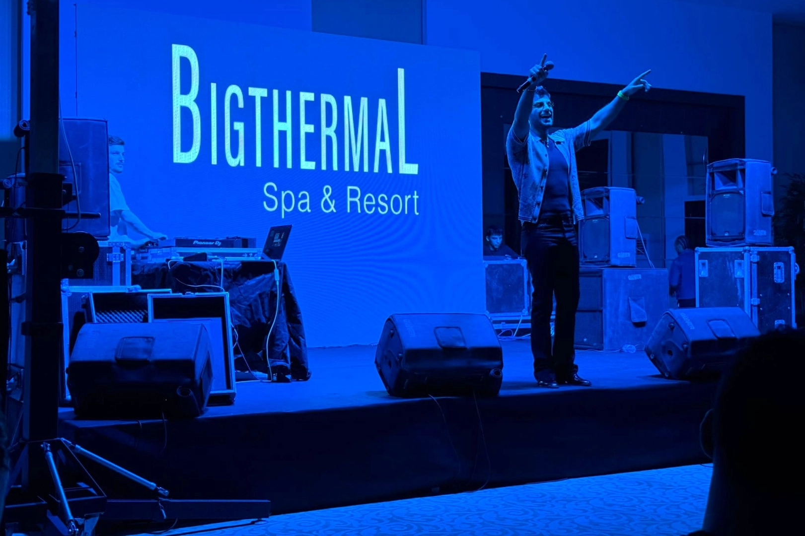 Reynmen'den Neşet Ertaş'a saygı konseri