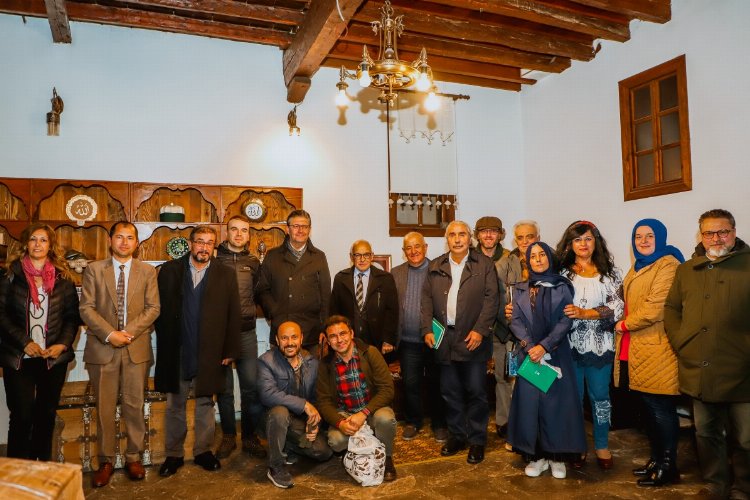 Sakarya'da şiirin usta isimleri Taraklı’da buluştu
